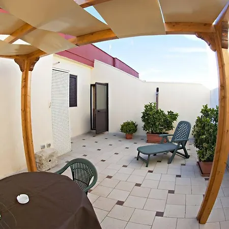 Alojamento de Acomodação e Pequeno-almoço Olimpo Giurdignano