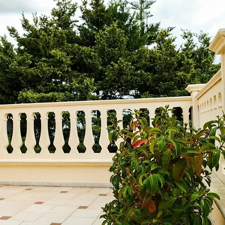Olimpo Bed & Breakfast *